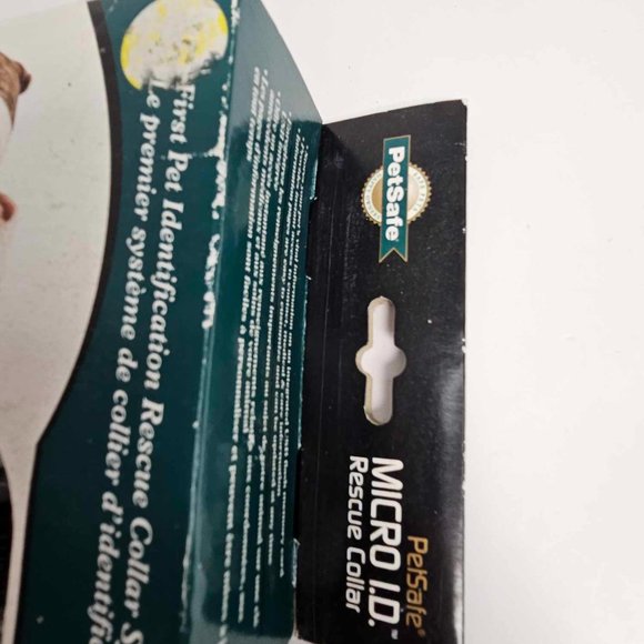 New PetSafe Pet Micro ID Rescue Collar Large Dog Fits 26" Necks  This is great i - Picture 5 of 8